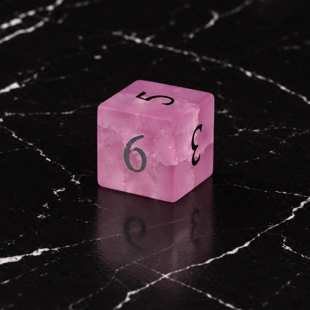 Roselight Vow D6 - Rose Quartz DnD dice set