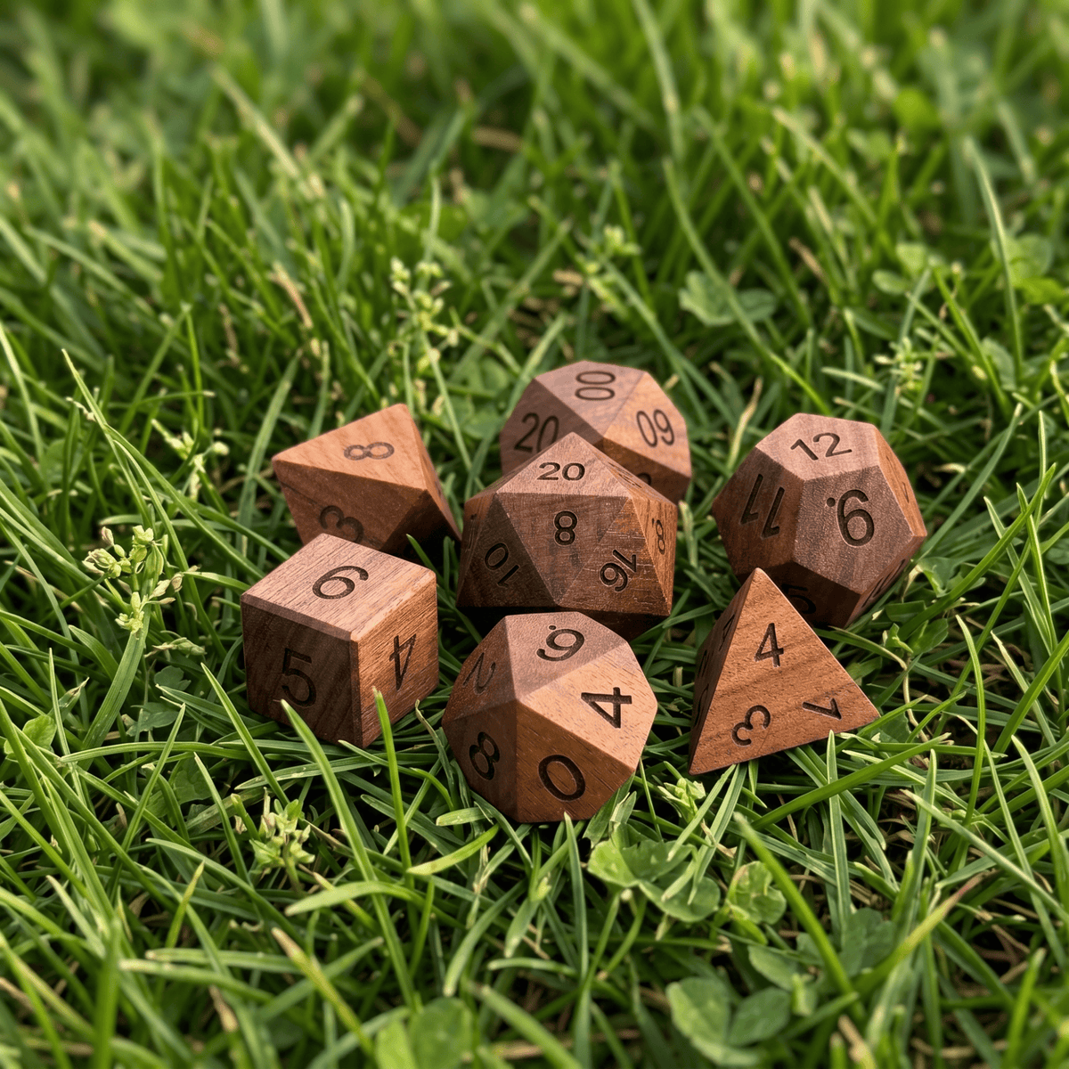 Handmade Wood Dice Set Wood Dice Set for DND, 7pcs Handmade Polyhedral RPG Dice, Natural Wooden Dice for Dungeons and Dragons